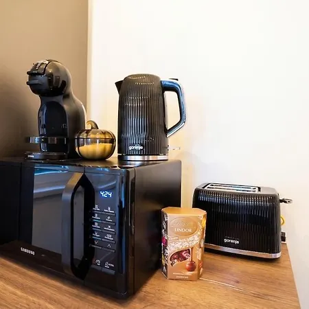 Apartament Spacious 2br Metro, South Park & Park Center